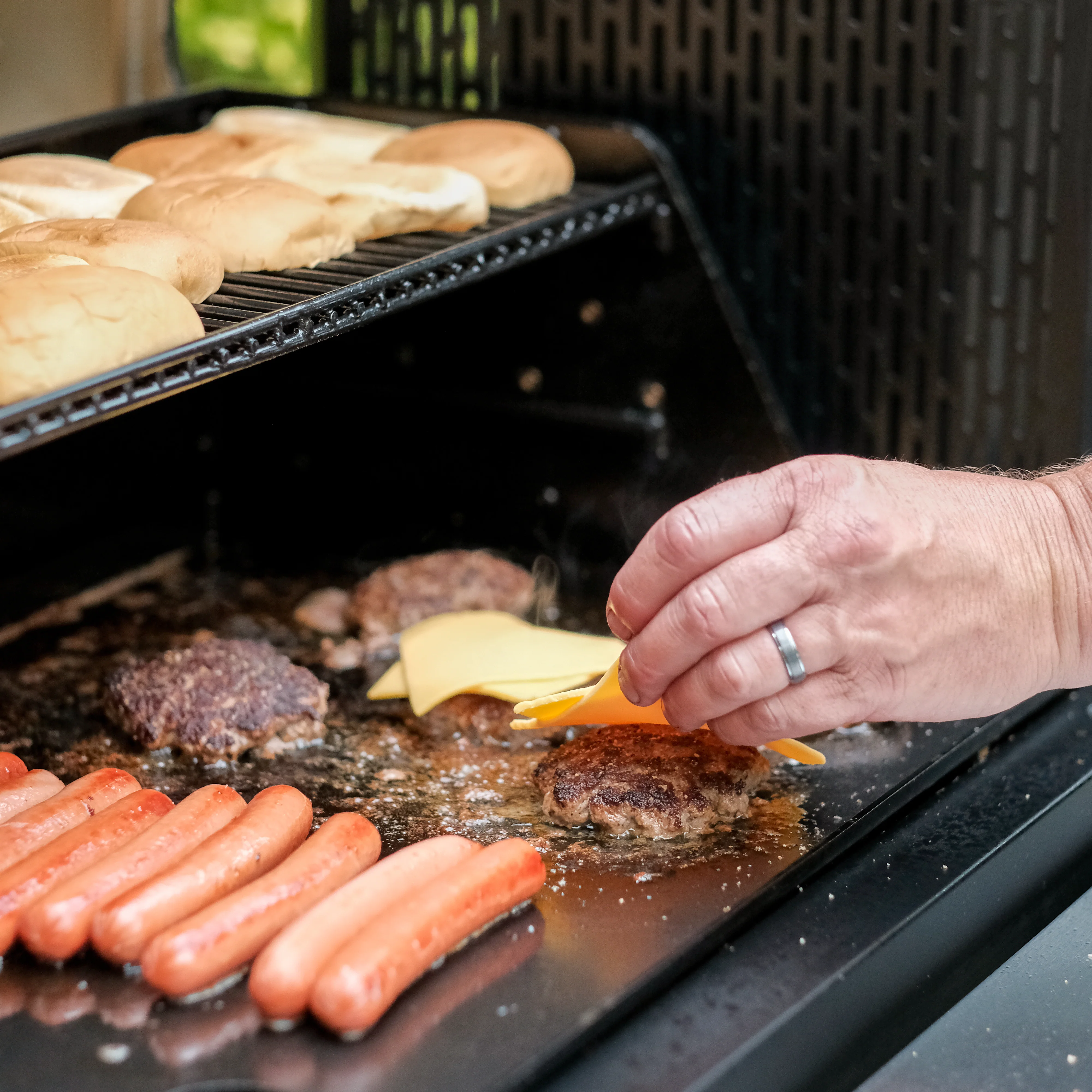 Masterbuilt Gravity Series 800 - Barbecue a Carbone - Image 3