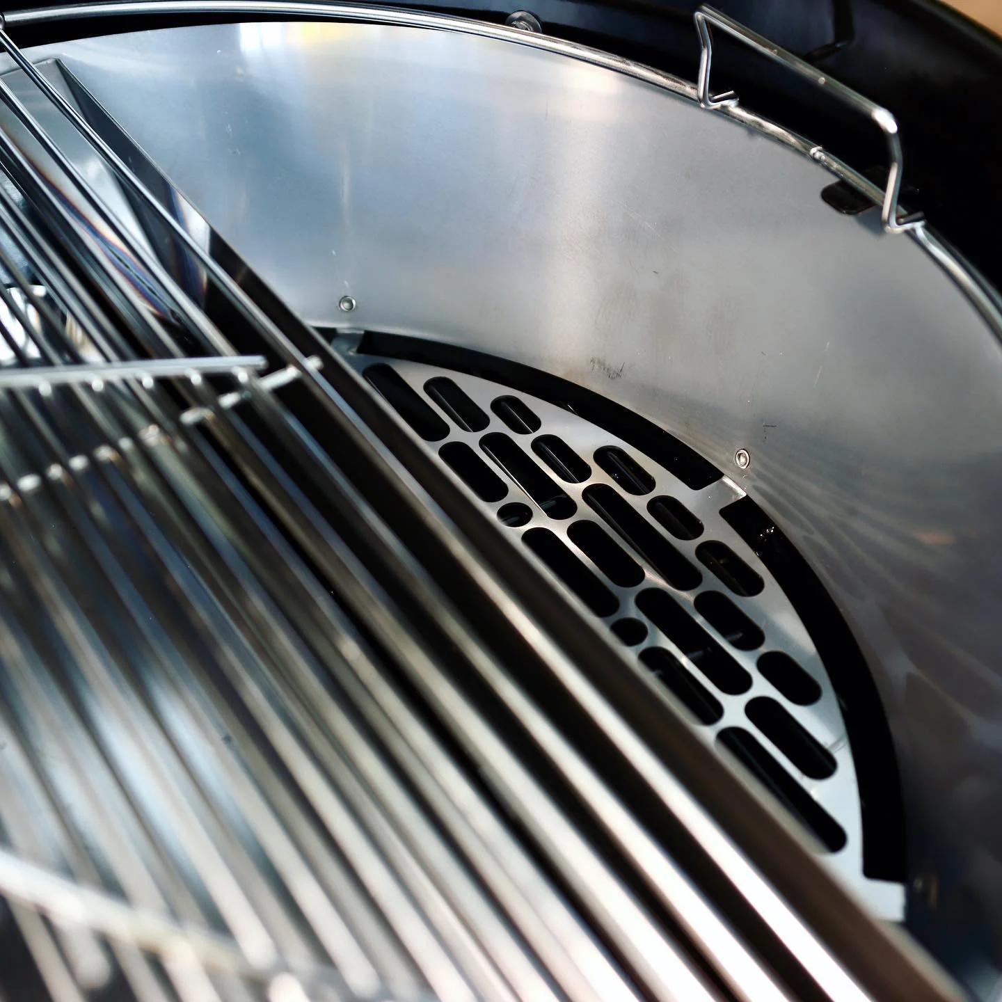 SNS Grill - Slow ‘n Sear® Kettle Grill - Image 7
